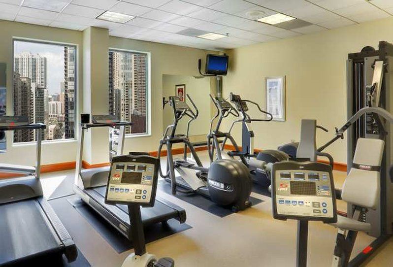 Hilton Garden Downtown/magnificent Mile Hotel 3*