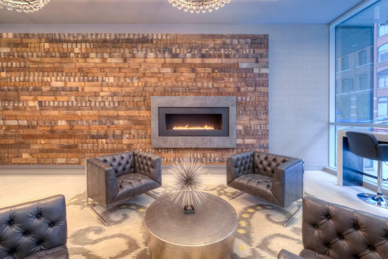 Oakwood River North Apartment