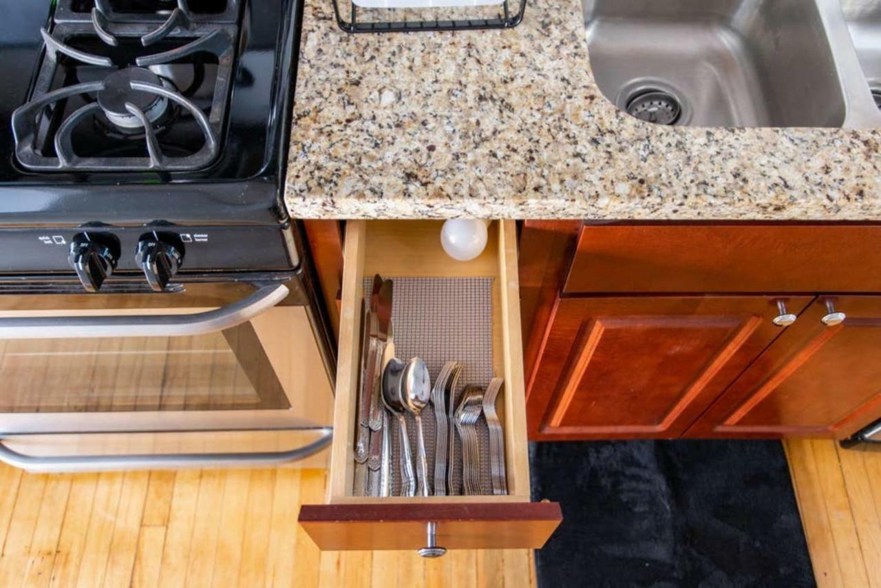 1br Modern In Lincoln Square - Eastwood 3s Rep Apartment