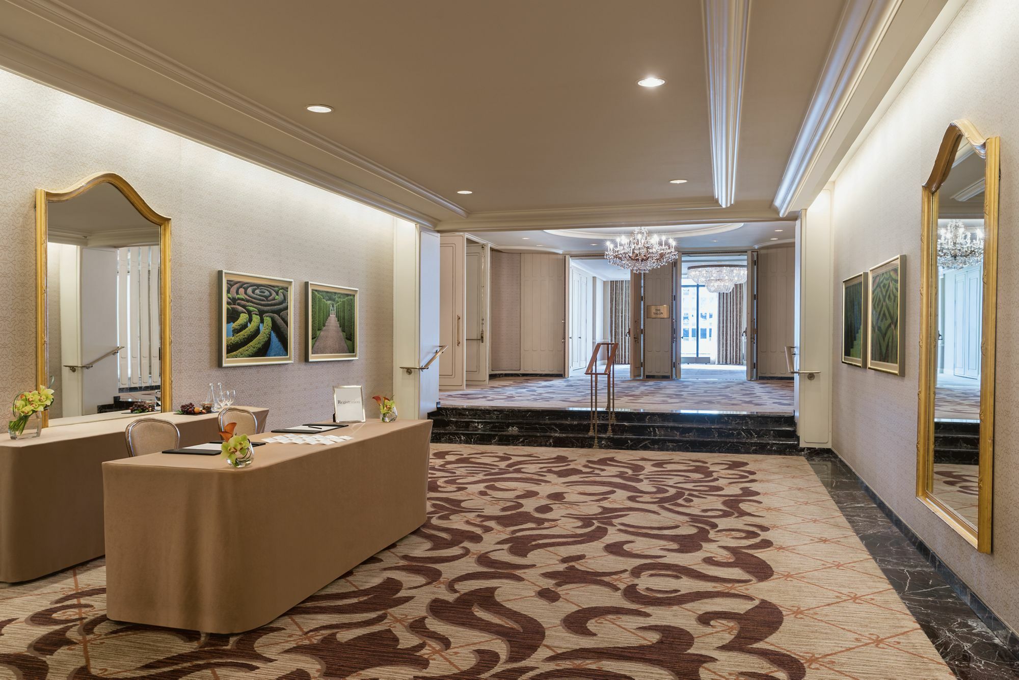 The Ritz-carlton, Hotel 5*