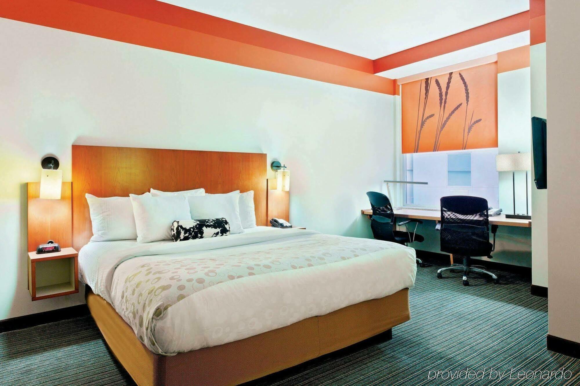 La Quinta By Wyndham Downtown Chicago