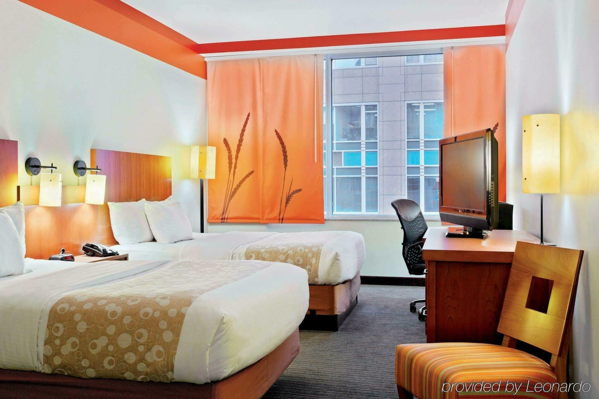 La Quinta By Wyndham Downtown Hotel