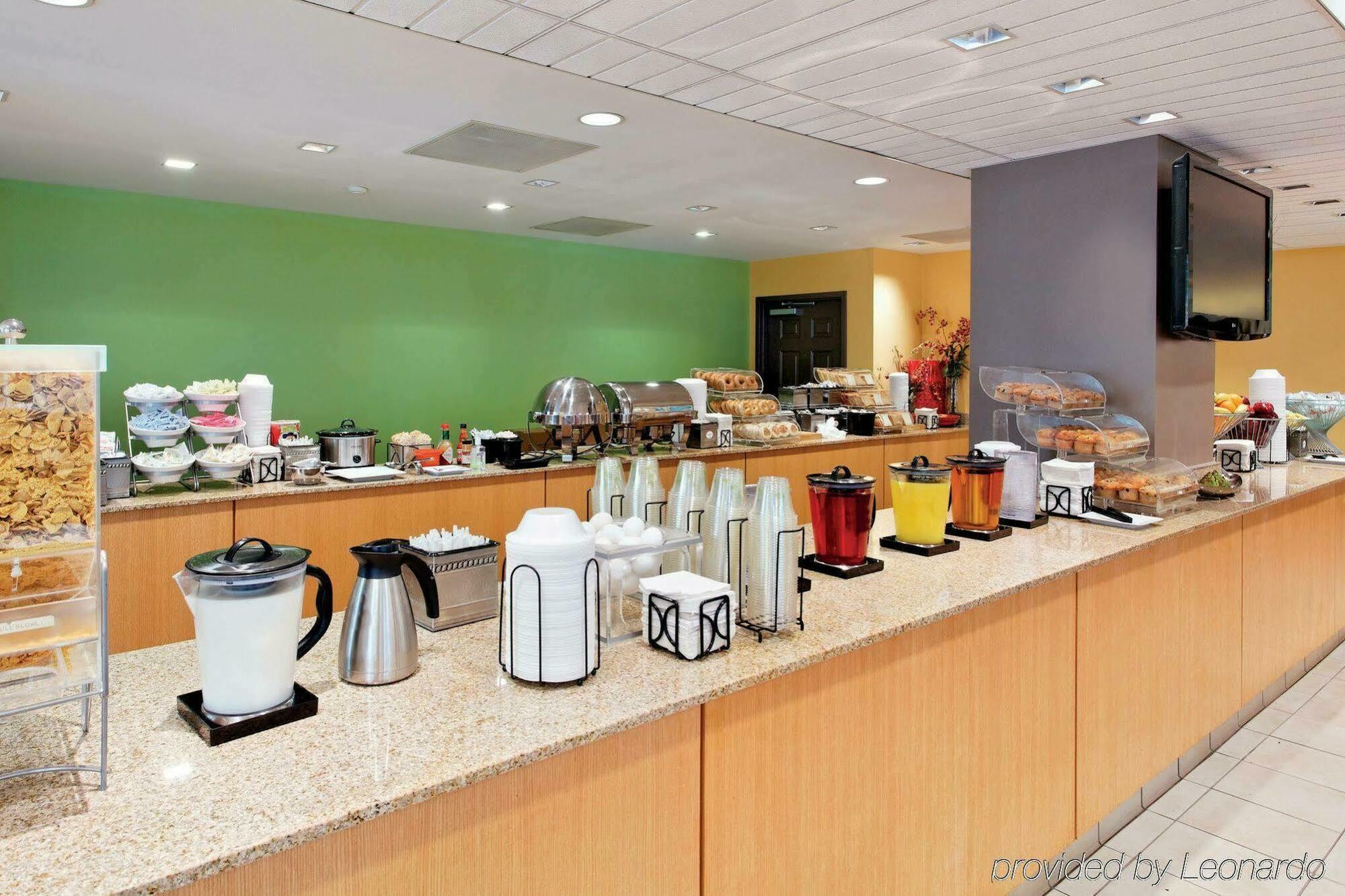 La Quinta By Wyndham Downtown Hotel 3*