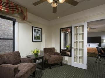 Hotel The Willows