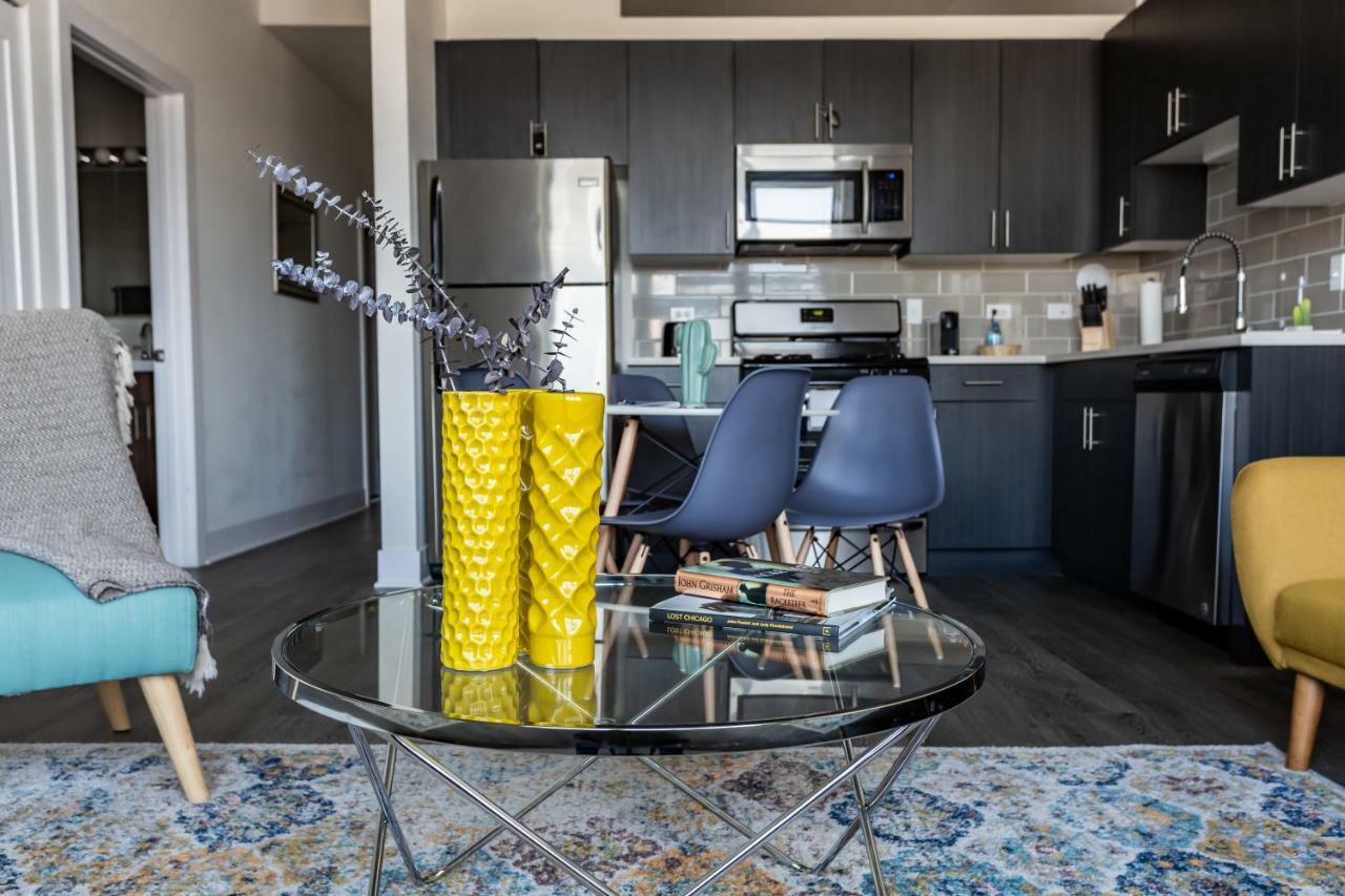 Mccormick Place Lofts By Cloud9 *