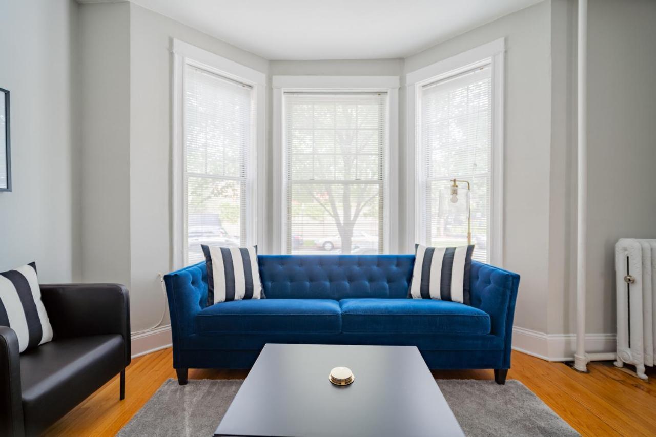 Apartment 2br In Lively Neighborhood Of Wrigley Field - Grace 1 Chicago
