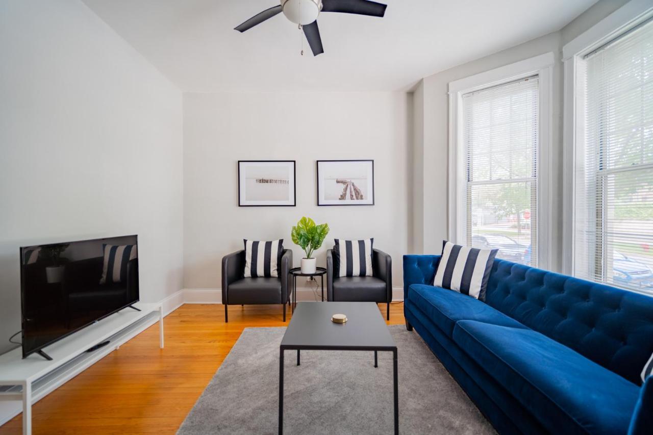 Apartment 2br In Lively Neighborhood Of Wrigley Field - Grace 1 Chicago