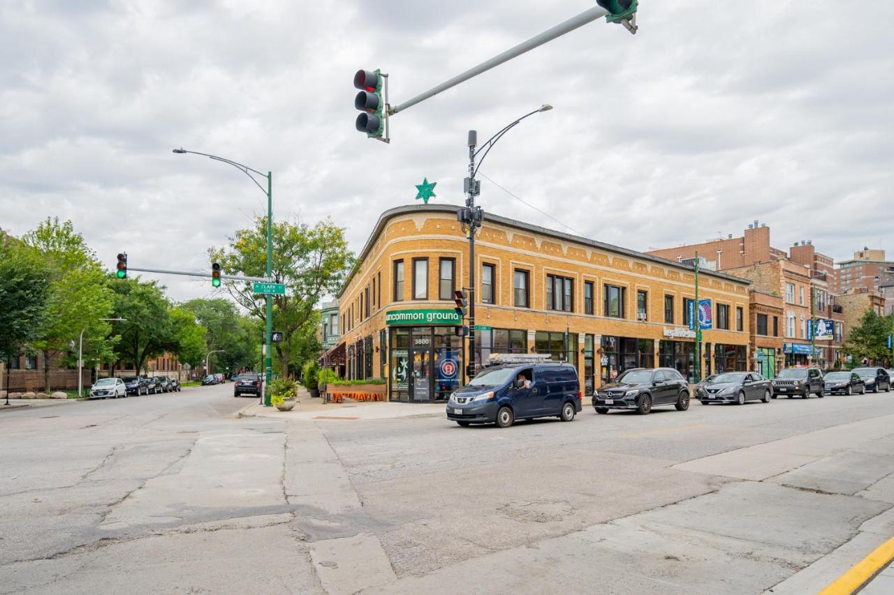 2br In Lively Neighborhood Of Wrigley Field - Grace 1 Apartment