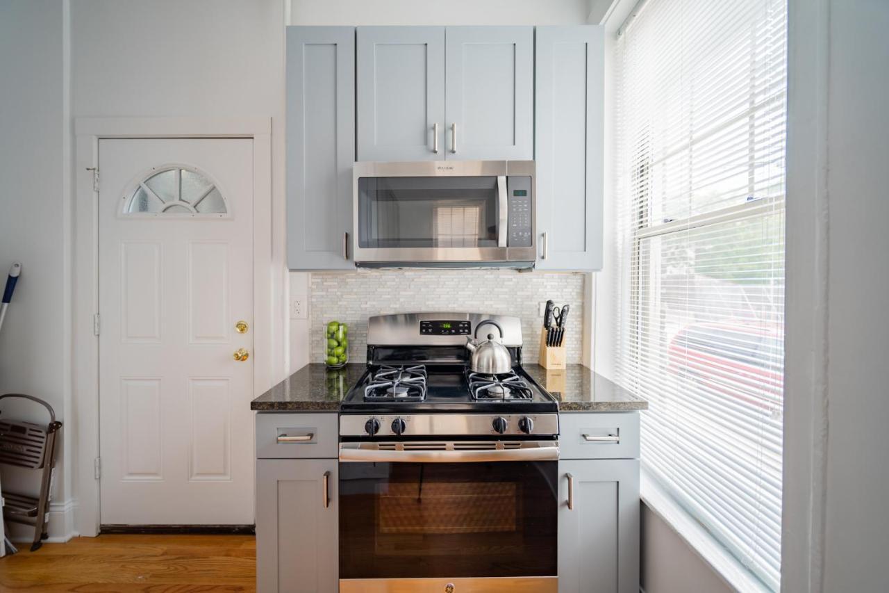 Apartment 2br In Lively Neighborhood Of Wrigley Field - Grace 1