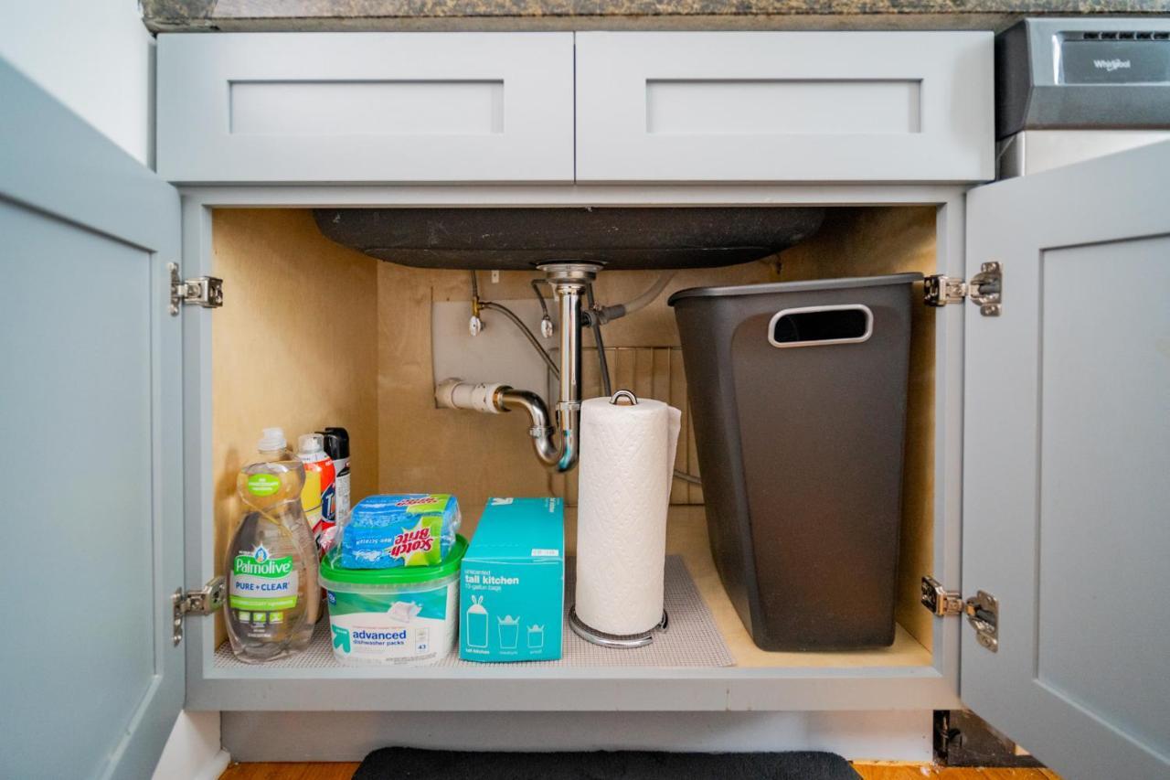 Apartment 2br In Lively Neighborhood Of Wrigley Field - Grace 1 *