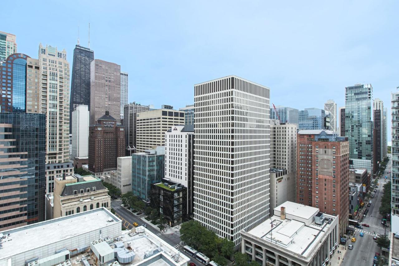 Marriott Downtown Magnificent Mile Hotel
