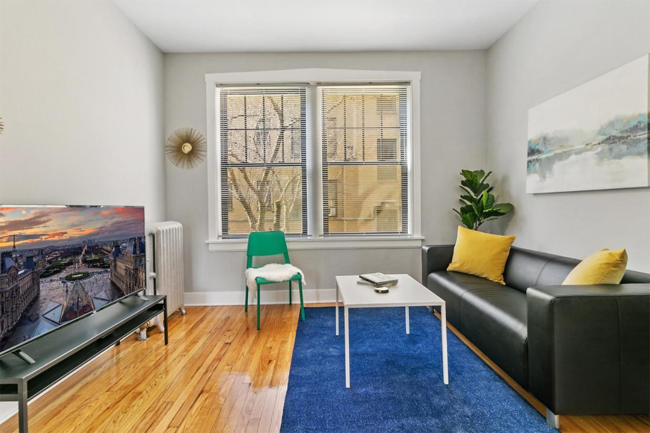 Elegant 1br Close To Shops - Belmont C2 Apartment