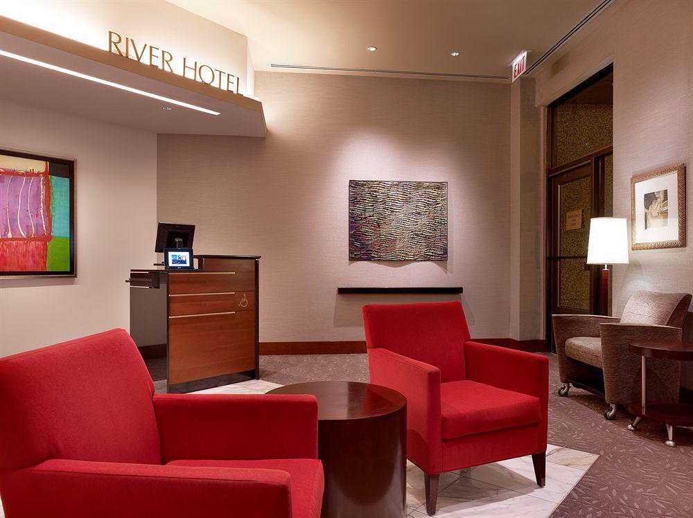 River Hotel
