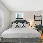 Cozy & Well-Equipped Studio Apt In Lakeview - Oakdale 412