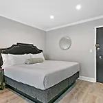 Cozy Studio Apt In Lakeview - Oakdale 203 Rep