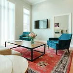 The Guesthouse Hotel