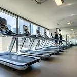 Blueground River North Gym Pool Wd Doorman Chi-1095
