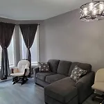 Chicago Avenue Inn