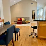 4 Bedroom Home In Best Location Parking Fireplace Back Yard Pets Welcome