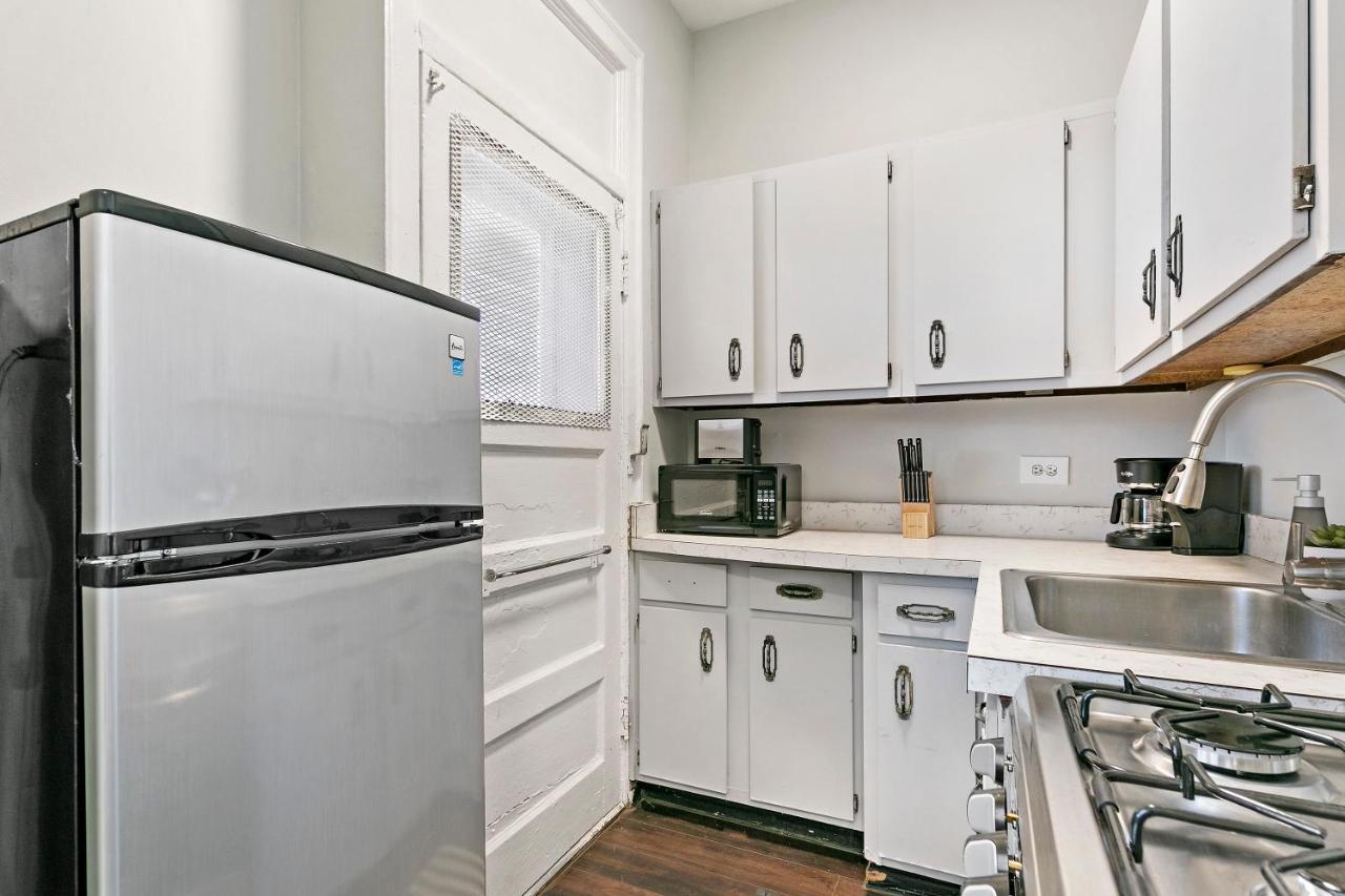 1br Intimate In Lakeview Close To Everything - Oakdale Sg