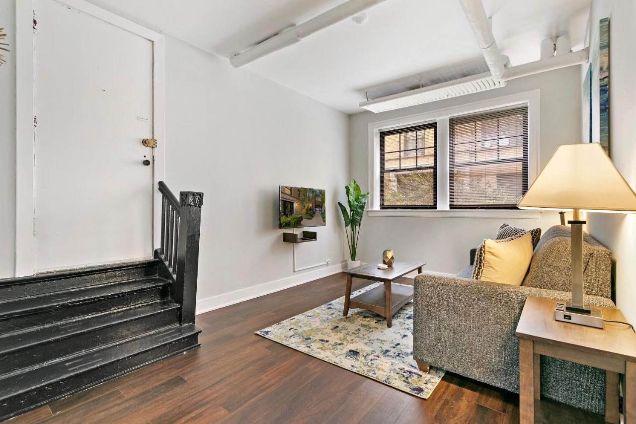 Apartment 1br Intimate In Lakeview Close To Everything - Oakdale Sg