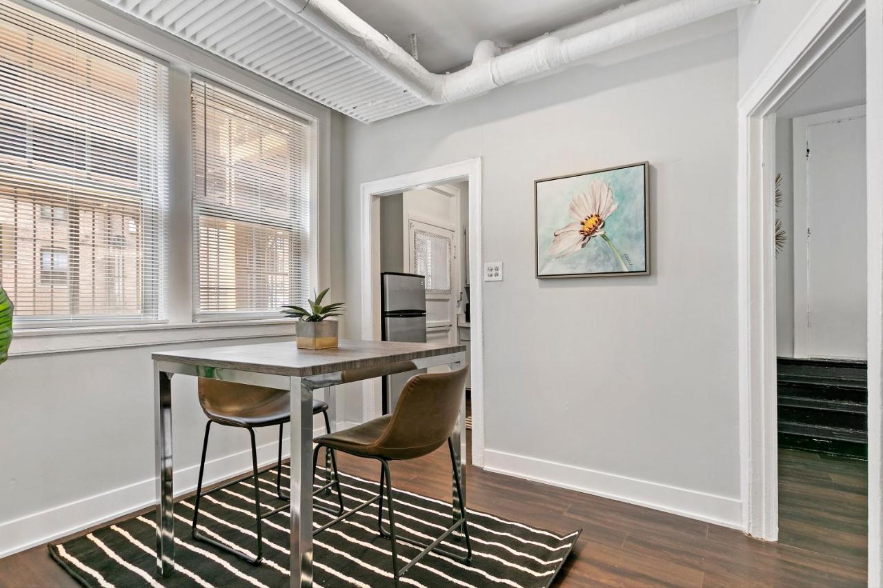 1br Intimate In Lakeview Close To Everything - Oakdale Sg Chicago