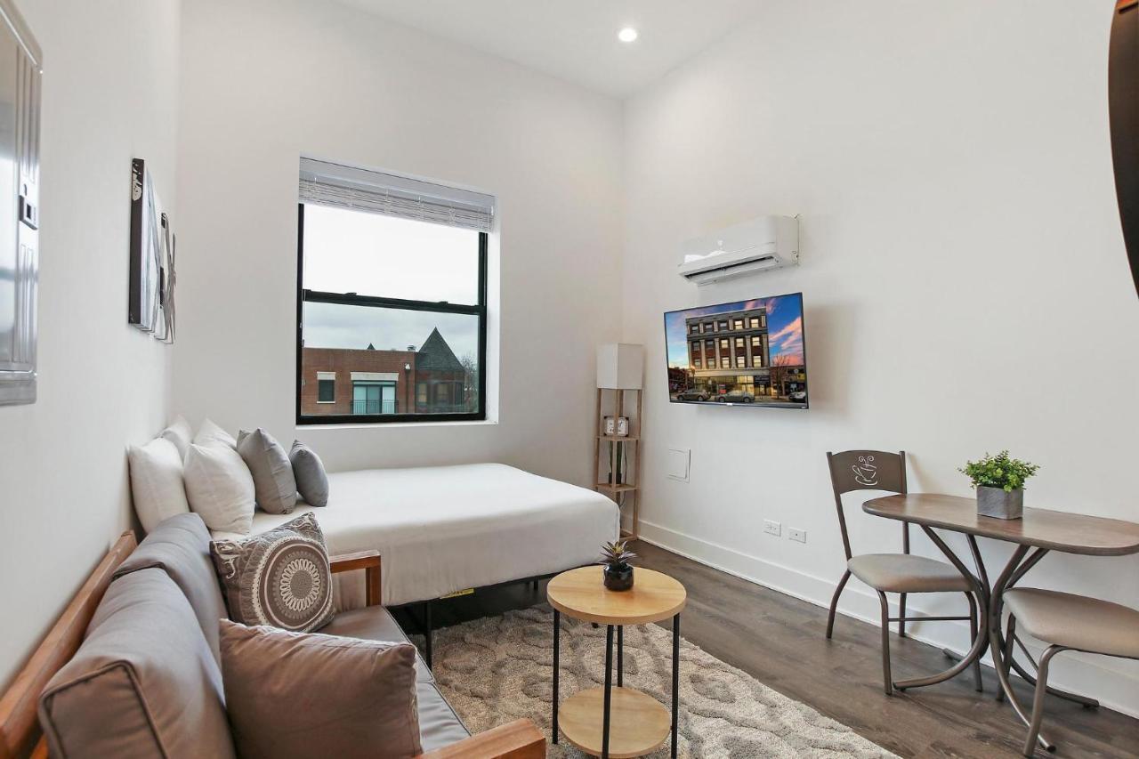 Modish Uptown In - Wilson 417 Apartment