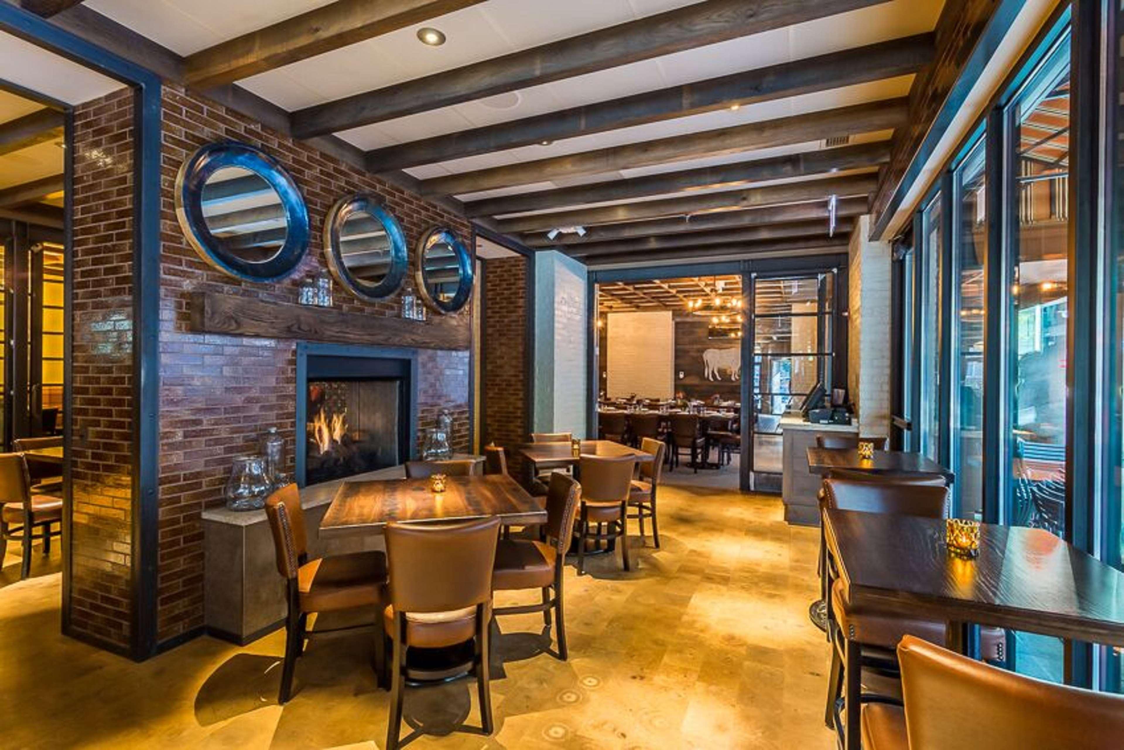 Homewood By Hilton Downtown - Magnificent Mile Hotel 3*