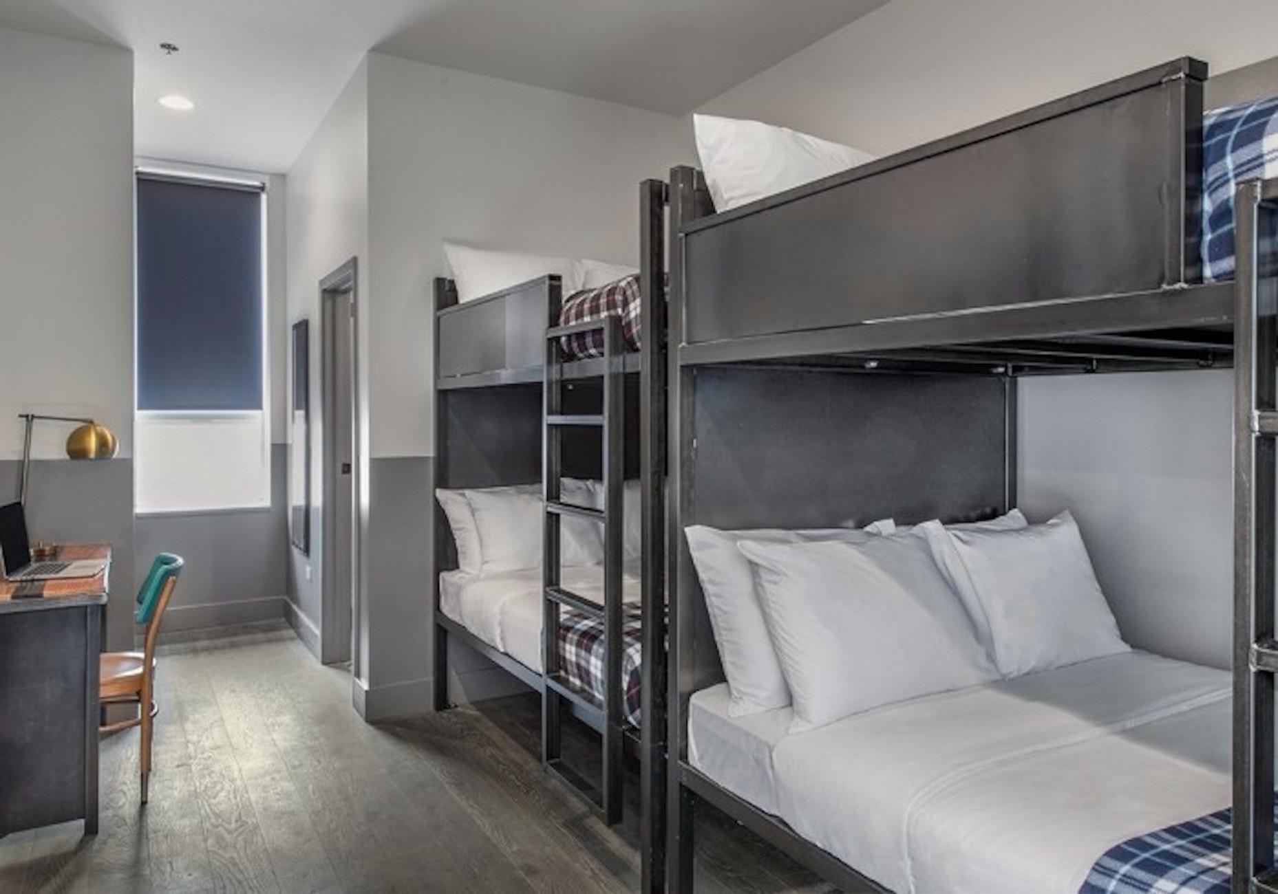 The Collection River North Hotel 3*