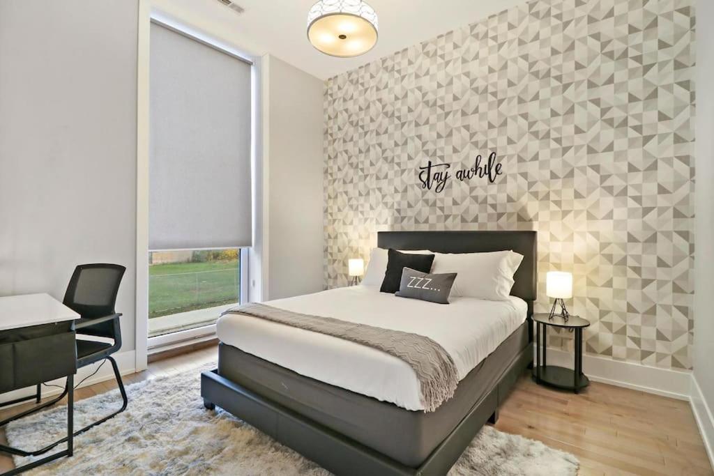 1-bedroom Minimalist Apt With Laundry - Crosby 204 *
