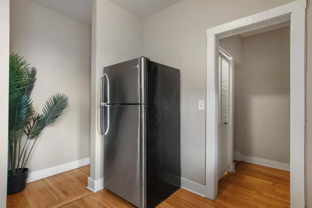 3br Inviting With In-unit Washer & Dryer - Touhy 3n Chicago