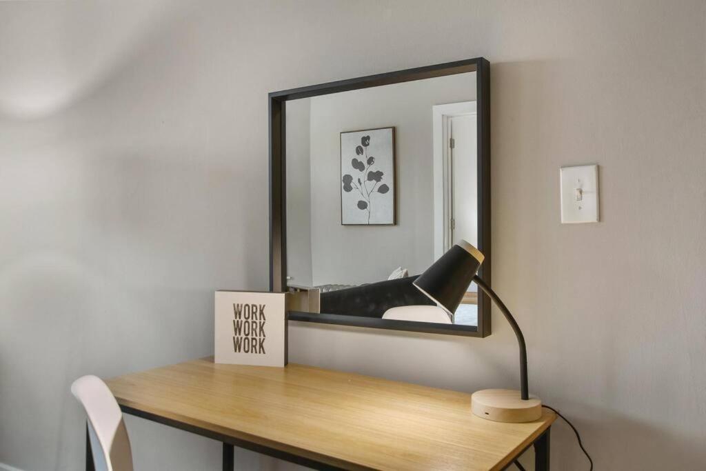 3br Inviting With In-unit Washer & Dryer - Touhy 3n