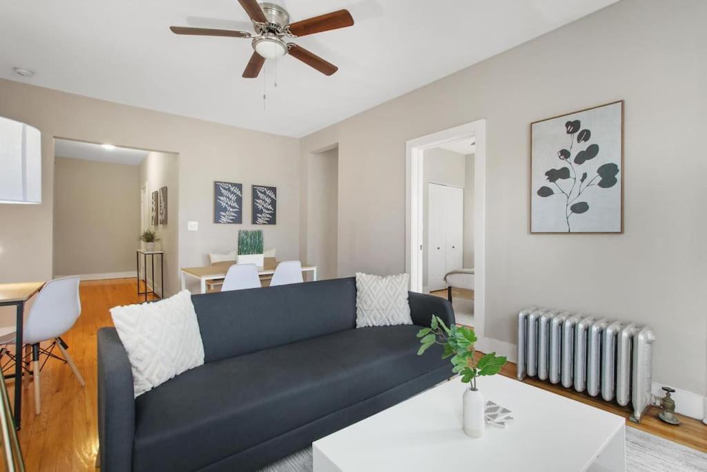 Apartment 3br Inviting With In-unit Washer & Dryer - Touhy 3n Chicago