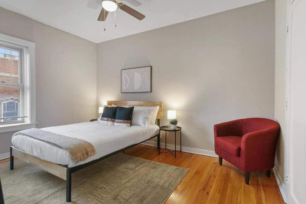 3br Inviting With In-unit Washer & Dryer - Touhy 3n Chicago