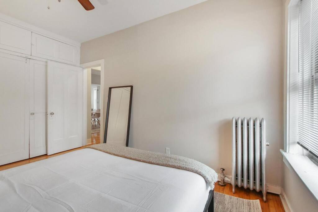 3br Inviting With In-unit Washer & Dryer - Touhy 3n * Chicago