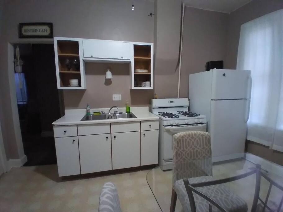 Apartment Loop *