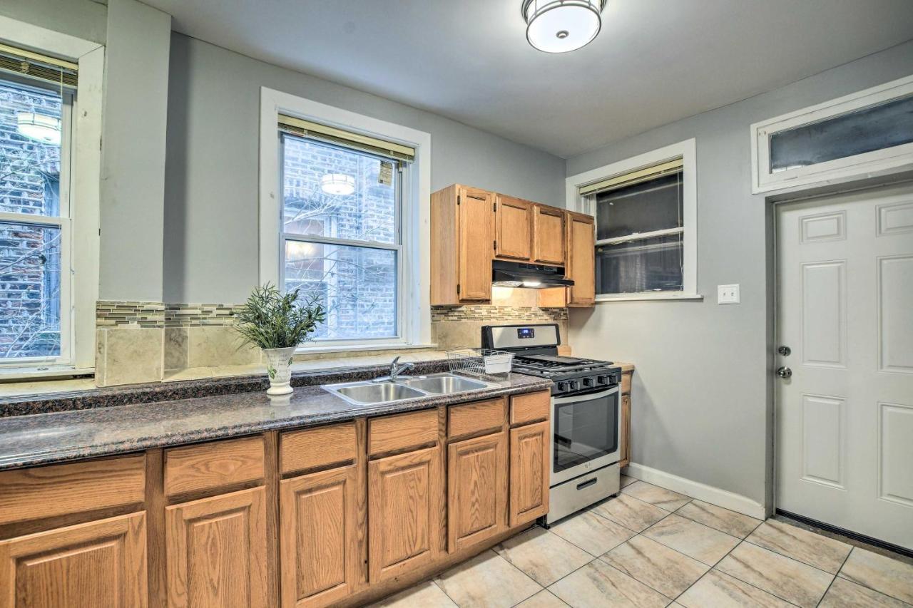 Quiet Townhome Walk To Subway Stations Holiday home