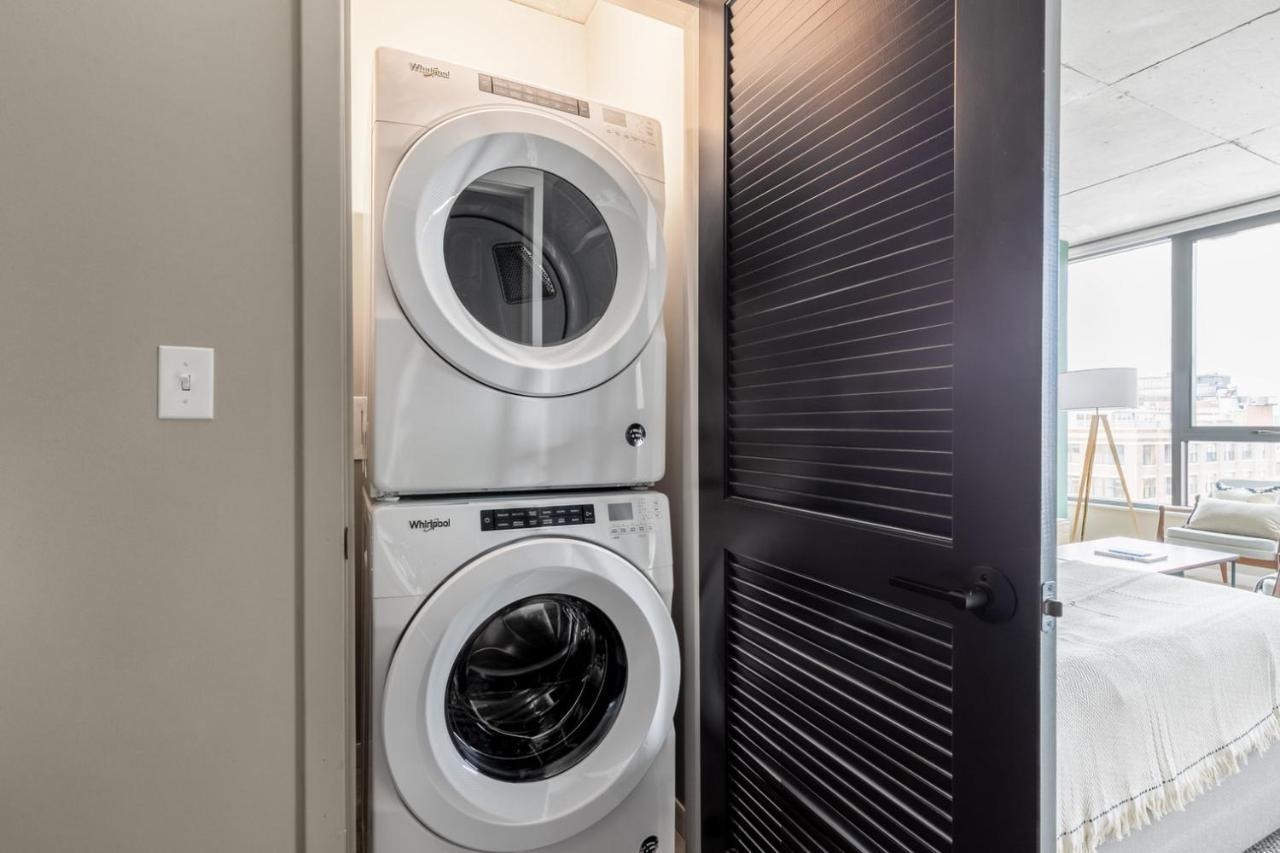 Apartment W Loop W Gym Pool Nr Restaurant Row Chi-234