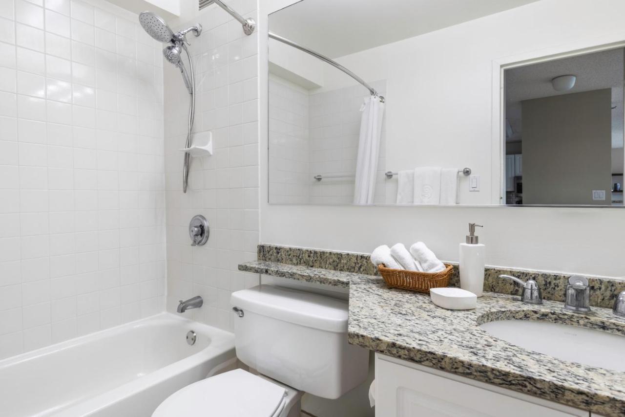 River N 2br W Gym Wd Nr Magnificent Mile Chi-160 Apartment *