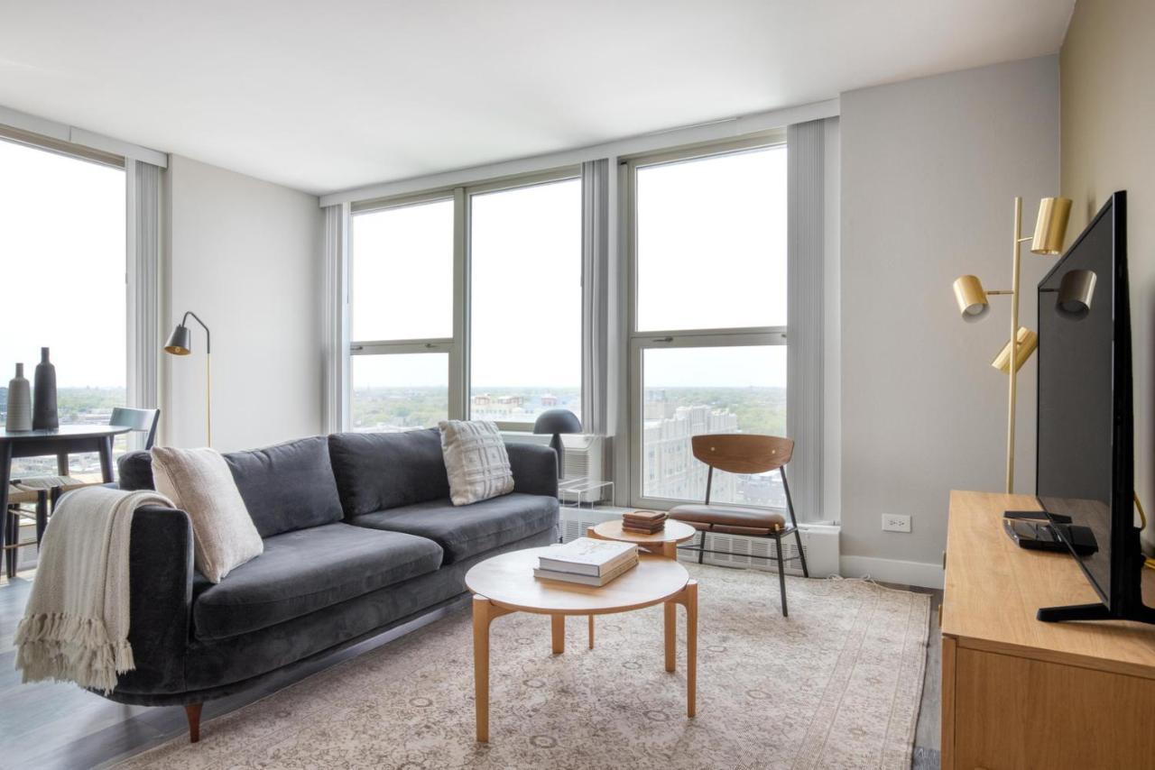 Edgewater 1br W Gym Deck Lounge Nr L Chi-924 * Chicago