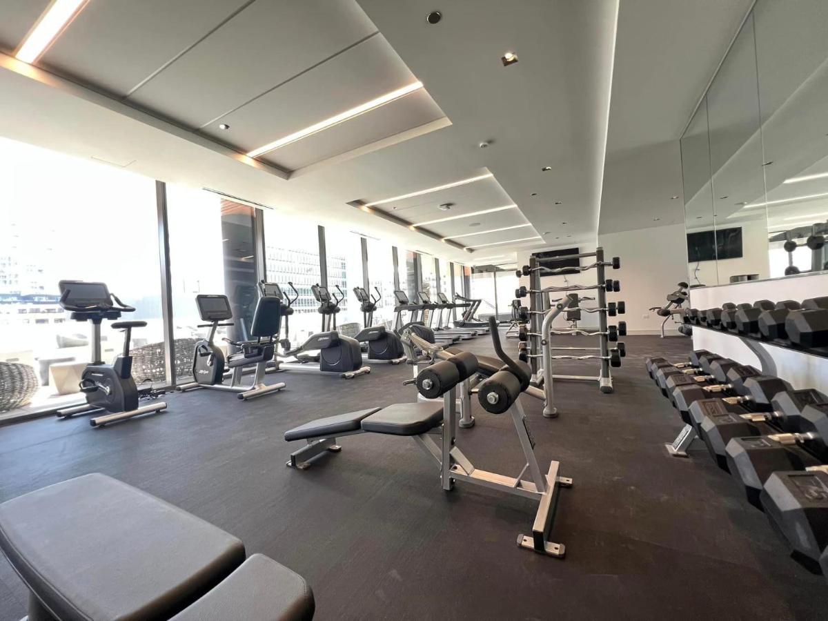Apartment Brand New Luxe Convertible Studio/downtown Views Chicago