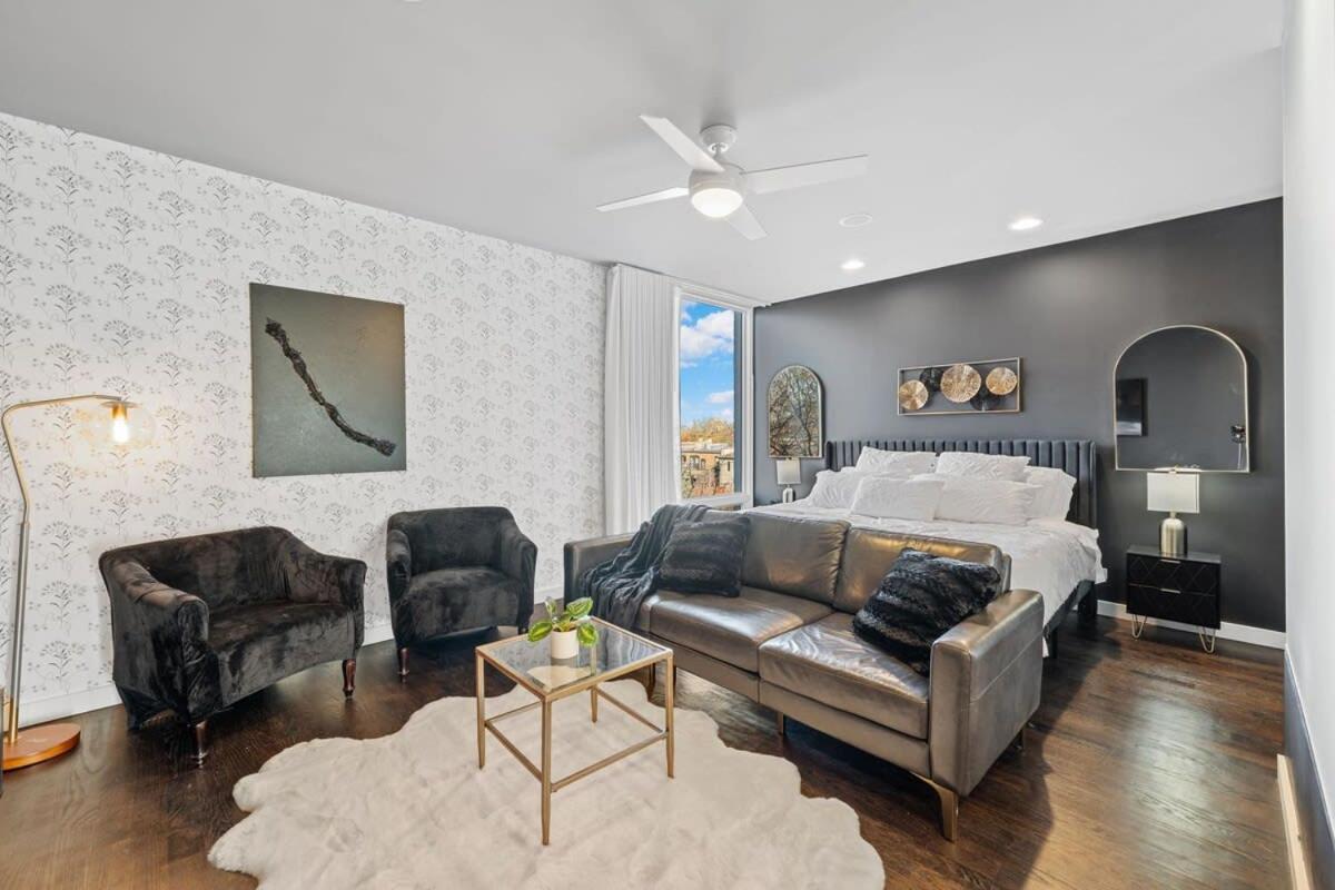 Amazing 4br 4ba Oasis W Rooftop & Stunning Design * Chicago