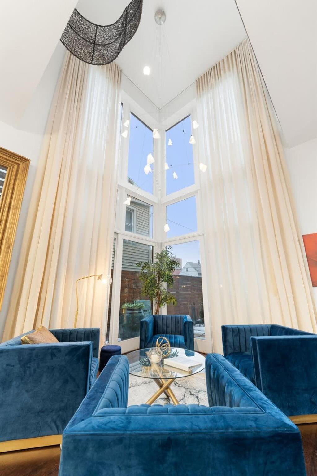 5br 5ba Architectural Estate-theatre Gym Rooftop