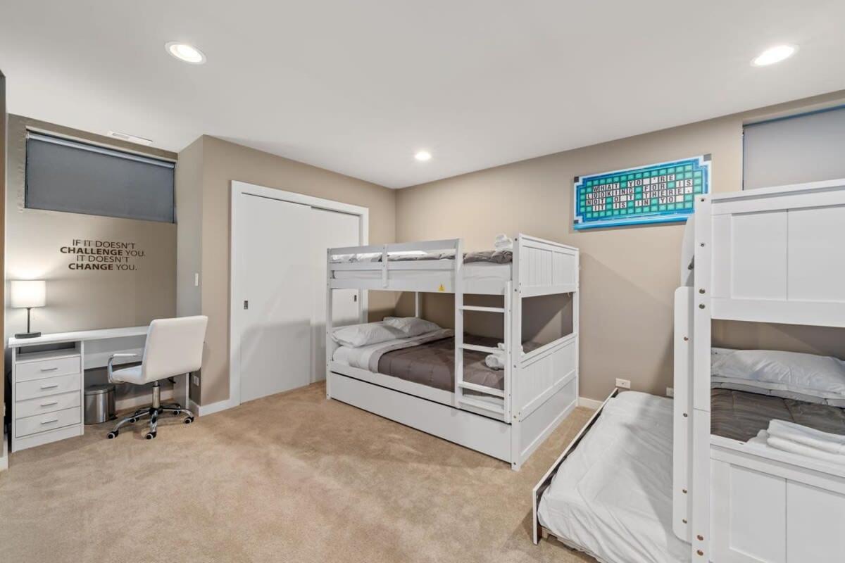 Amazing 4br 4ba Oasis W Rooftop & Stunning Design *