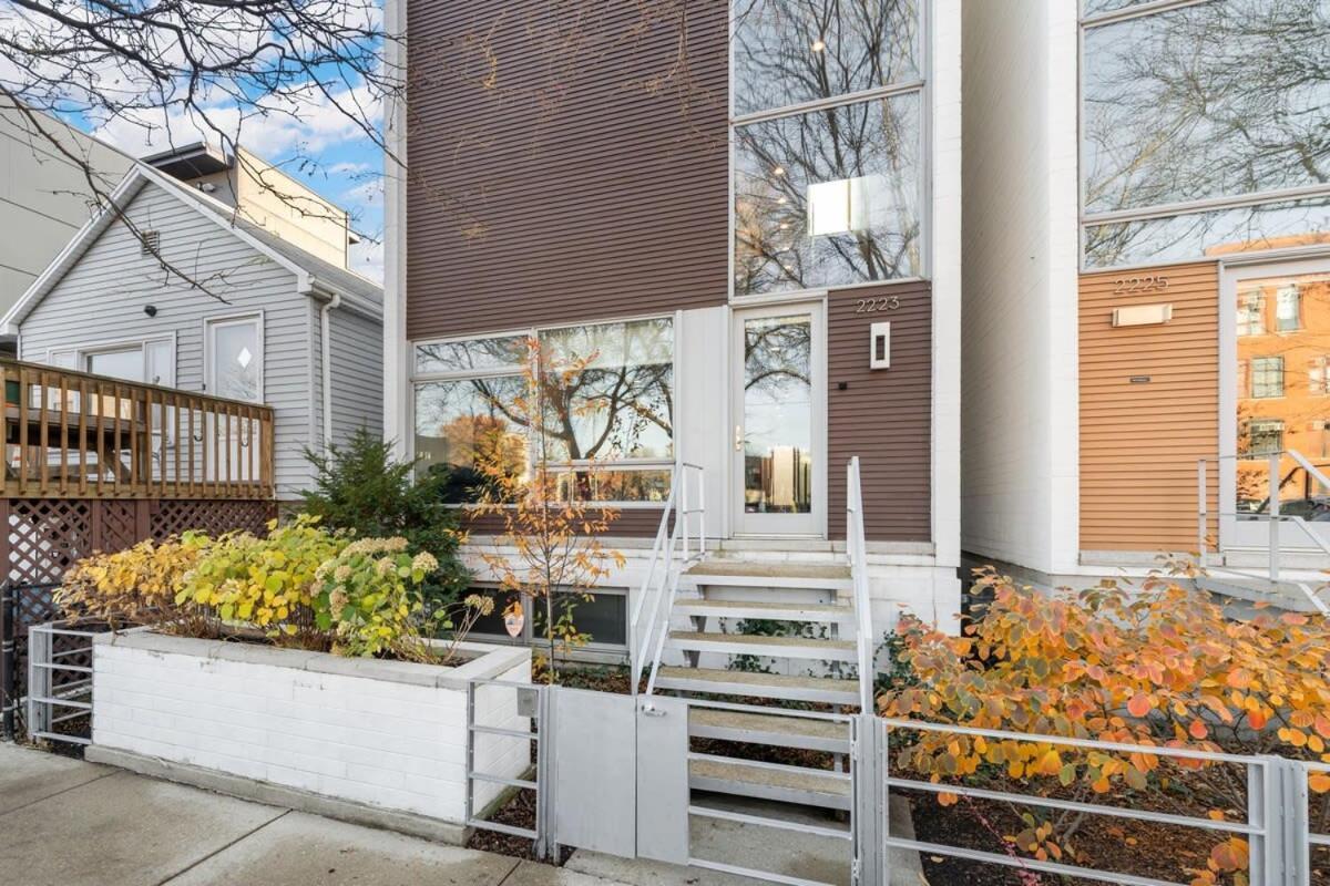 Amazing 4br 4ba Oasis W Rooftop & Stunning Design Holiday home Chicago