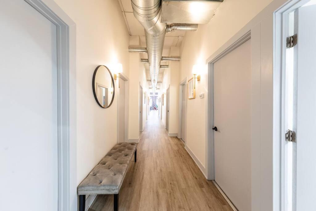 Apartment Mccormick 6br/4ba Luxury For Groups Up To 12 Guests With Optional Parking And Gym Access *