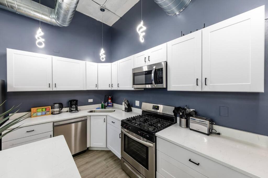 Apartment Mccormick 6b/3ba Luxury For Groups/12 Guests With Optional Parking *