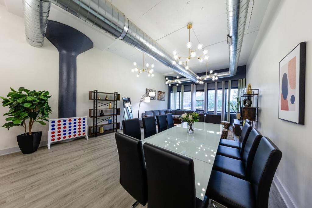 Apartment Mccormick 6b/3ba Luxury For Groups/12 Guests With Optional Parking Chicago