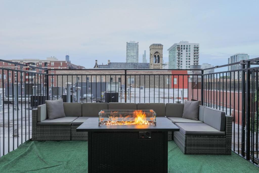 Mccormick 2b/2ba For Up To 6 Guests With Private Patio, Optional Parking & Gym *