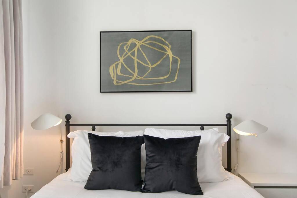 Serene Studio In Hyde Park - Del Prado 706 Apartment Chicago
